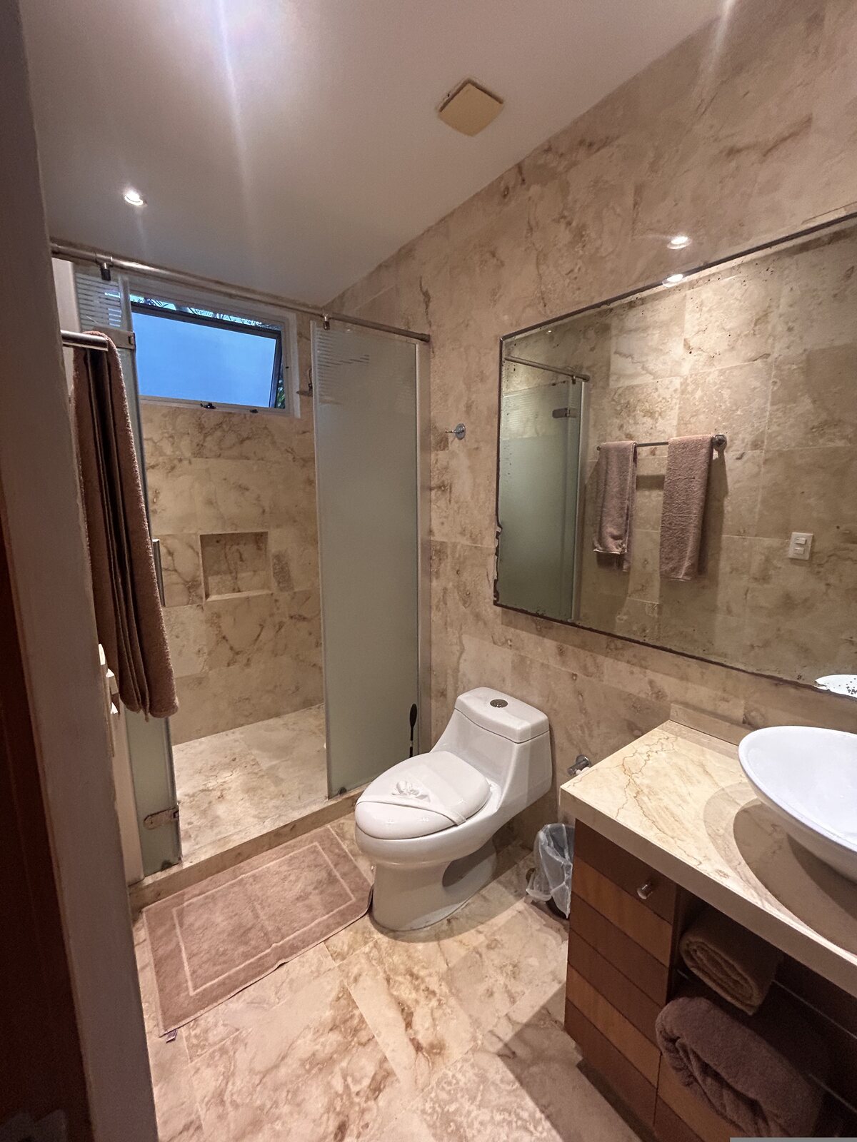 Baño completo de Casa del Mar